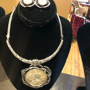 Silver tone set w large pendant